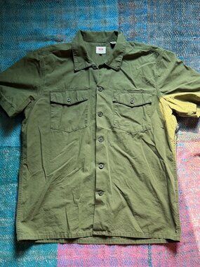 Levi's Ripstop Button-Up - Size XL